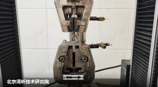 卡箍静刚度测试